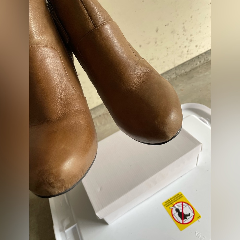 Mojo Moxie Boots Size 9 Camel Color Lightly Used - image 4